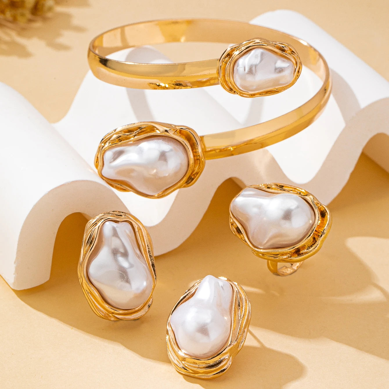 Women's Baroque Jewelry Set